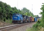 NS 6783 holds train 349 short of Royal Street